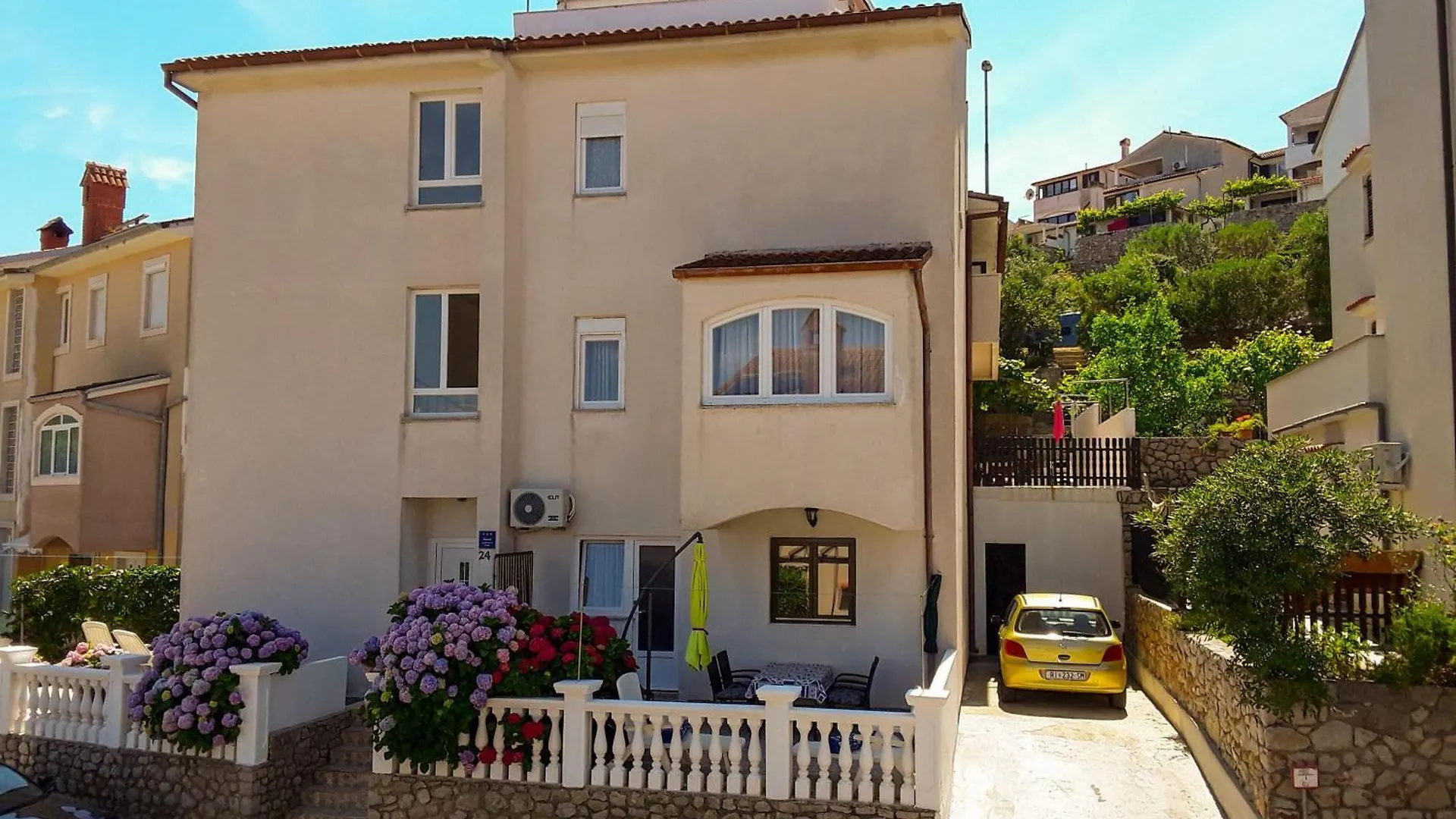 Tolles Appartement Meri 3 Mit Grill Und Garten Mali Lošinj Hırvatistan